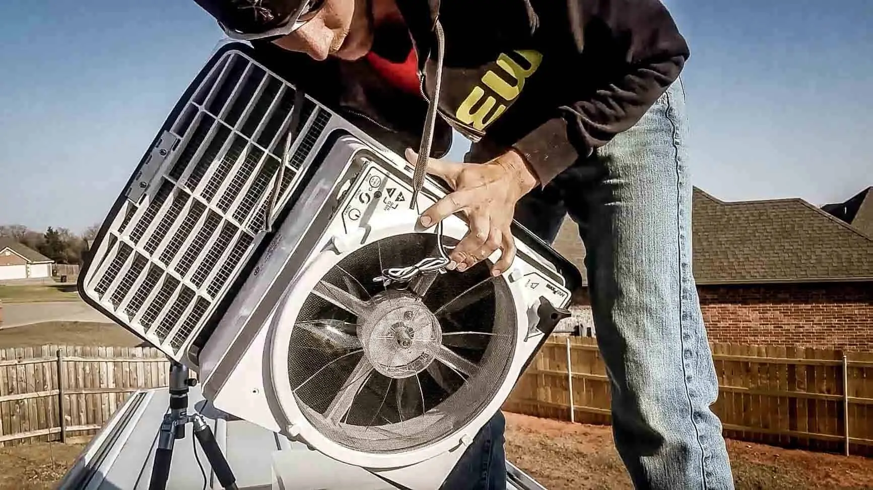 Maxxair Fan Wiring Diagram / Led Chandelier For Roof Vent The Handy Camper / As of this writing, we are converting our new 2014 ram promaster 2500 van into a camper van.