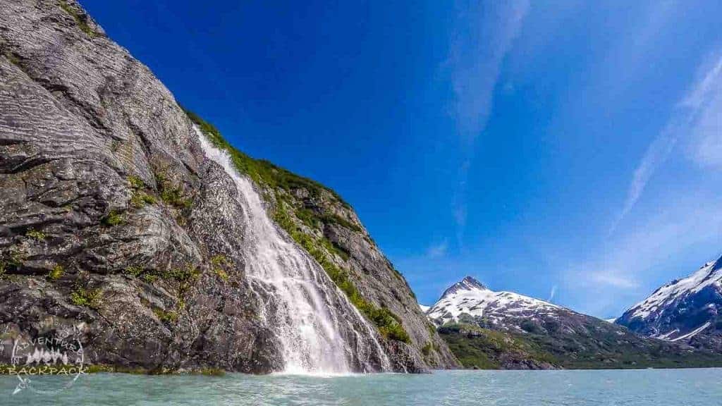Kayaking to Portage Glacier